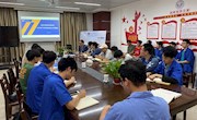 bat365中文官方网站学生第四党支部召开意识形态学习会及学生党员讲党课活动